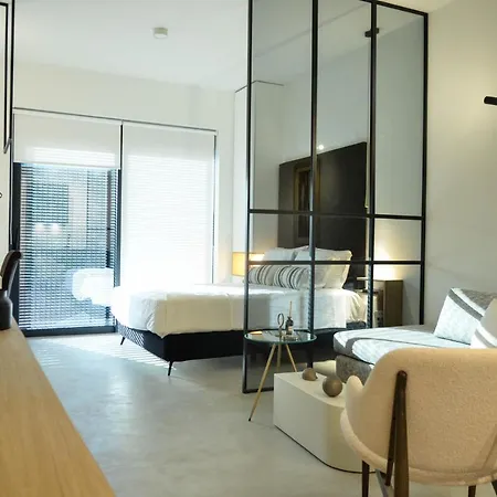 Allofts アパート *