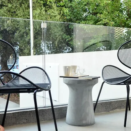 Allofts アパート