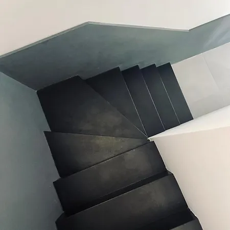 Allofts Apartment *